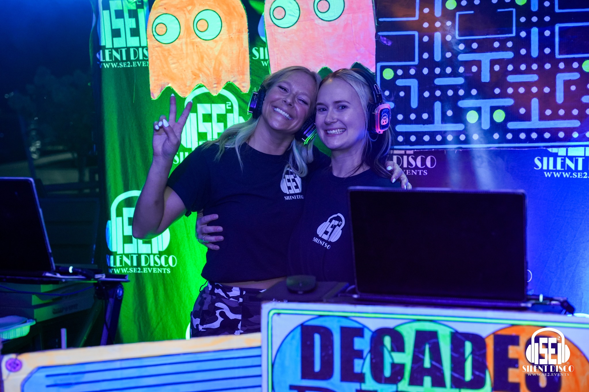 SE2 photo preview for Silent Disco at Santora's! at Santora's Pizza Pub & Grill - Transit